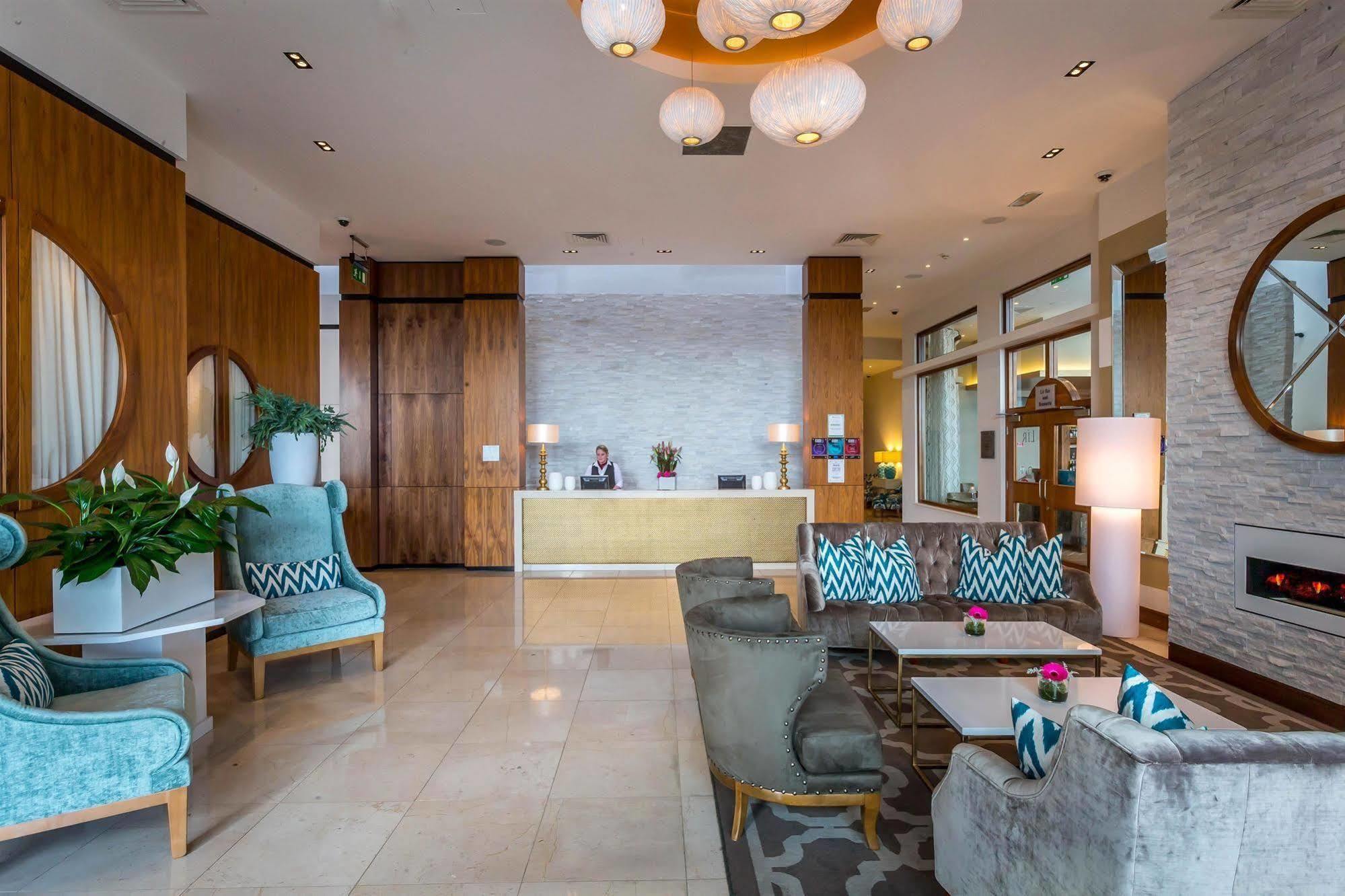 Loughrea Hotel & Spa Exterior photo
