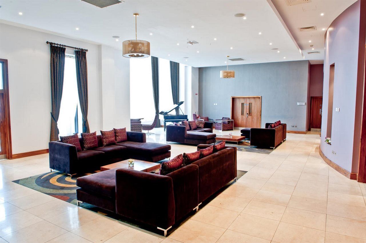 Loughrea Hotel & Spa Exterior photo