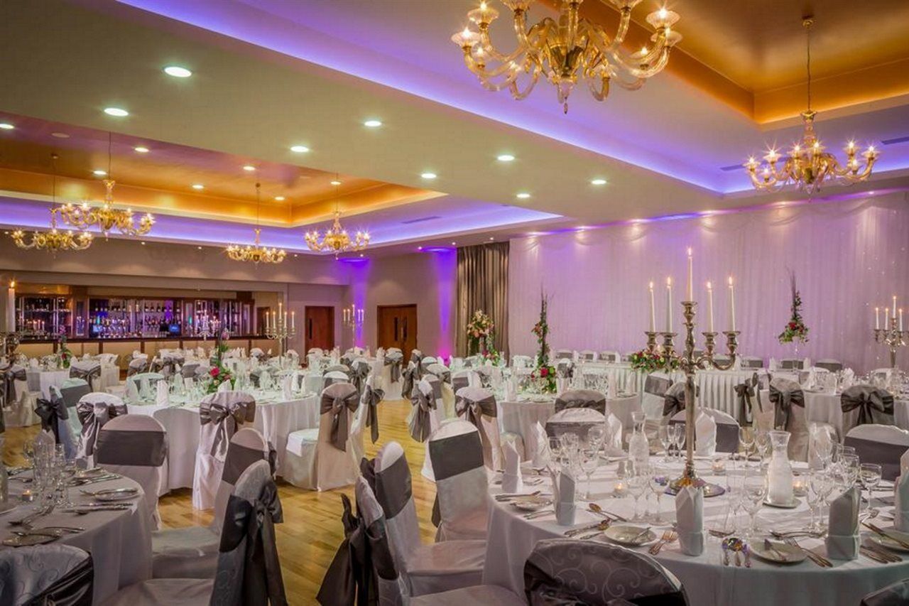Loughrea Hotel & Spa Exterior photo